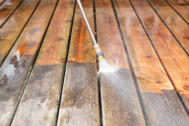 Best Deck Pressure Washing  in Tequesta, FL